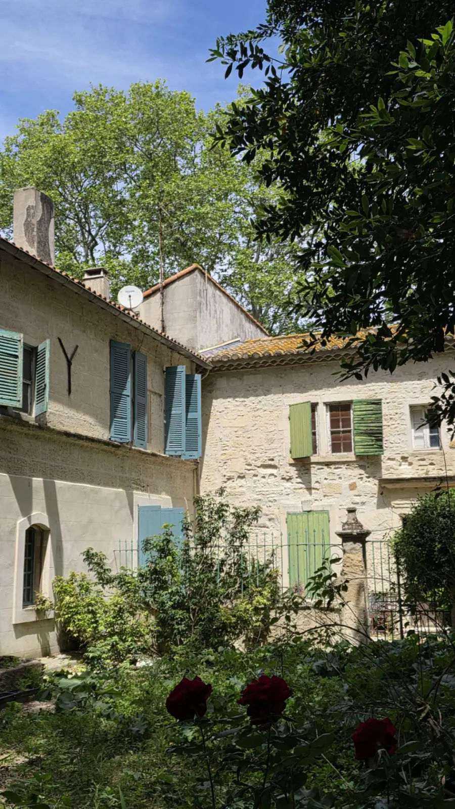 Installation Starlink sur mas isolé à Arles sans accès fibre